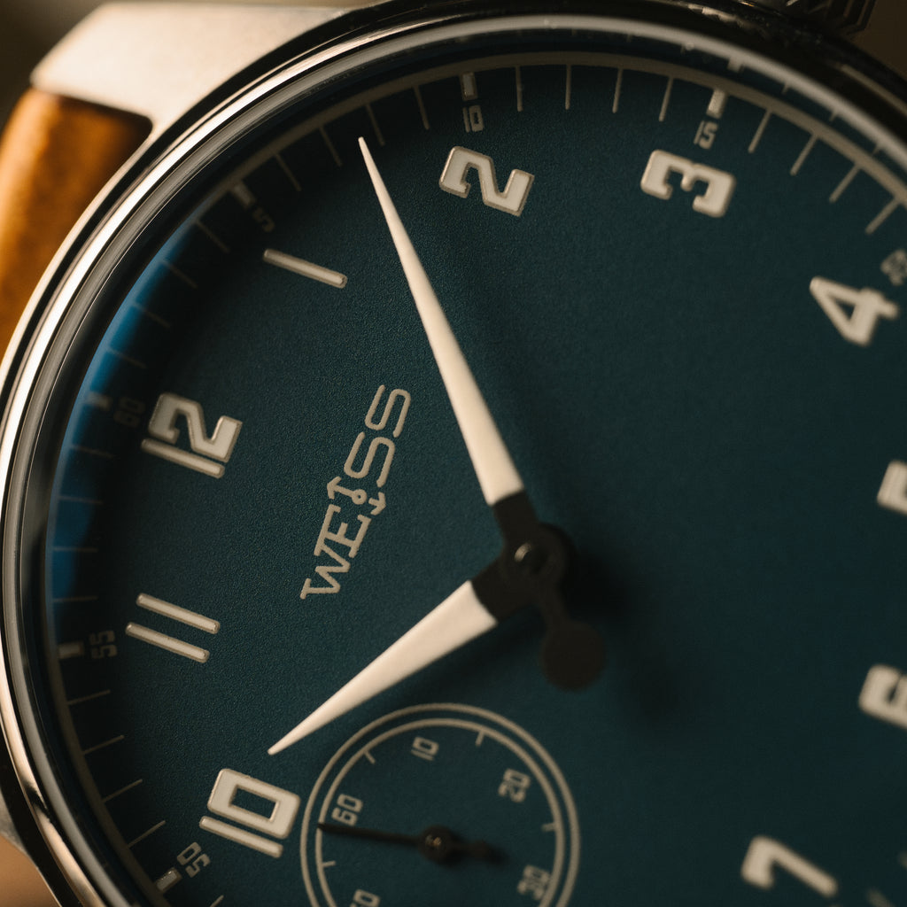 Montre de la série *Édition limitée* calibre 42 mm : Cardinal