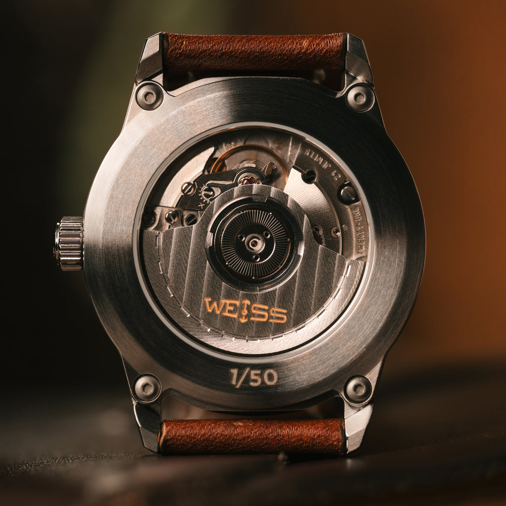 *Limitierte Auflage* Automatische Standard-Felduhr aus Titan, 38 mm, mit Datum: Strukturiertes schwarzes Zifferblatt