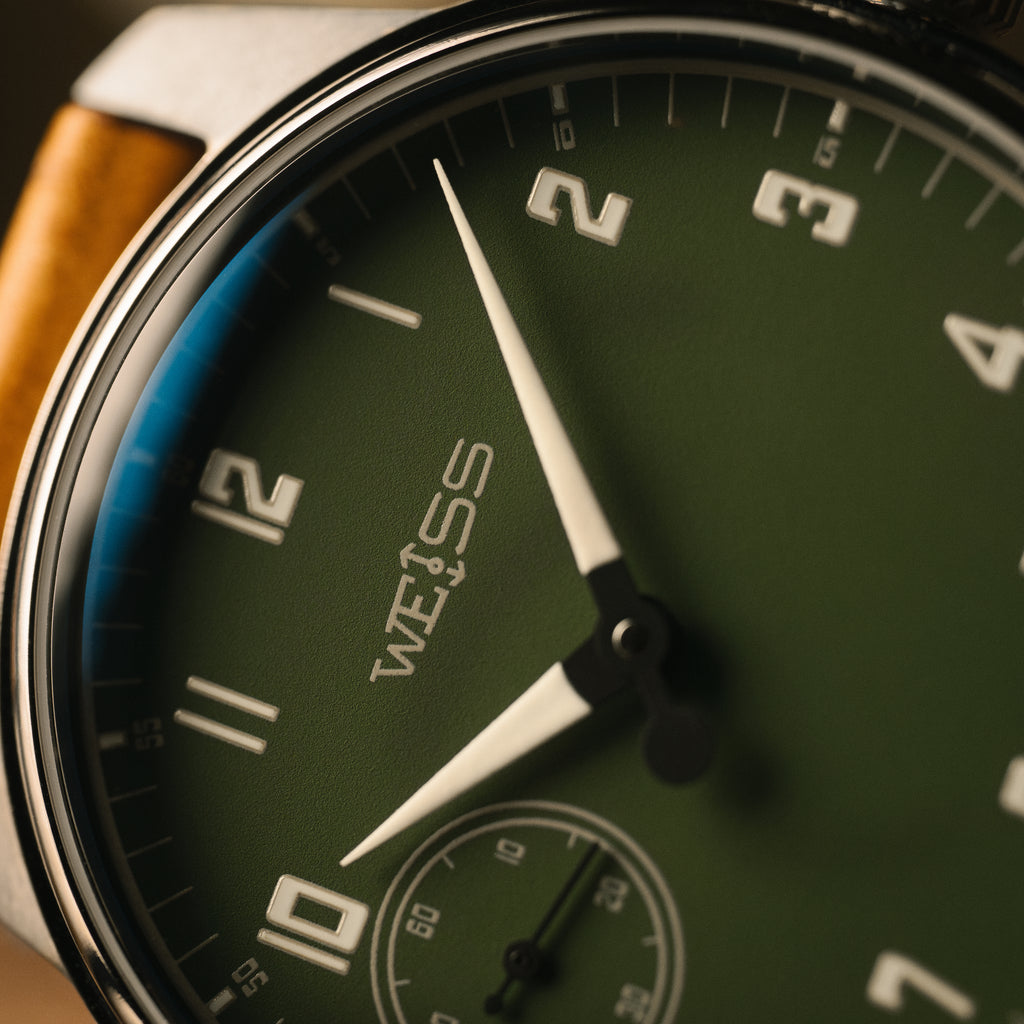 Montre de la série *Édition limitée* calibre 42 mm : Cardinal